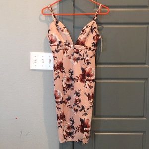 iris Dresses - IRIS Floral Dress NEW! iris Dresses - IRIS Floral Dress NEW!